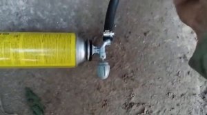 Как заправить баллончик пропаном из большого баллона.