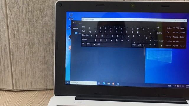 Como arreglar el teclado desconfigurado de su computadora |Presiona una tecla y se marca otra (2023