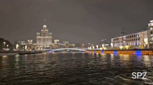 Вид с Москвы-реки на Котельническую набережную, панорама-разворот