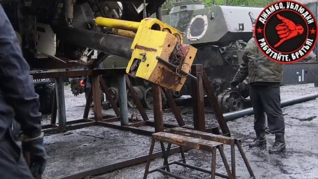 Специалисты по ремонту вооружения освоили методики восстановления артиллерийских орудий