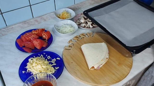 Конвертики из лаваша с сыром и грибами  Инстаграм рецепт #треугольникиизлаваша  #конвертикиизлаваша