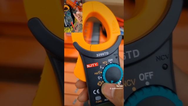 Đồng Hồ Ampe Kìm Quốc Dân Giá Rẻ Quá | 0982.826.628 #cubomtv #tools #diy смотреть онлайн