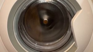 Отжим на 600 оборотов - INDESIT IWSD6105