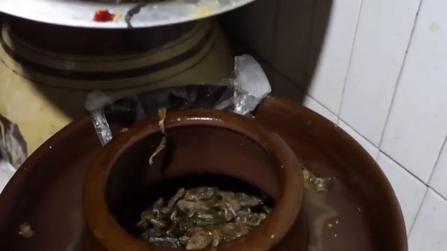 【胖哥美食合集】胖哥和女儿逛街买虾，回家做成香辣排骨虾，满满一锅外酥里嫩吃得太爽了！【胖子视界】
