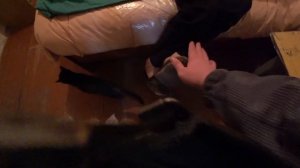 Ветеран замерзает, нет денег даже на хлеб. Veteran freezes, not even money for bread.