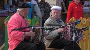 Гармонисты Александр  Костин и Алексей Александров
