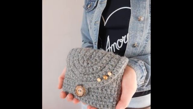 Сумка на пояс, клатч сезон осень зима 2023/24 смотреть онлайн