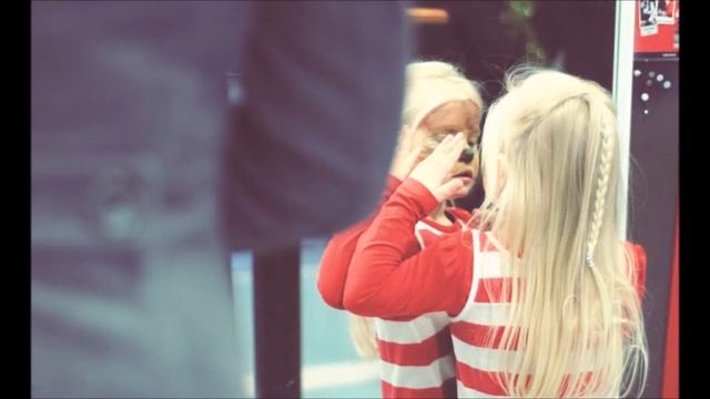 The Portfolio Life Ep.5 - The Secret Trick to Facing Fear by Jeff Goins смотреть онлайн