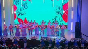 Веселись и гуляй весь народ