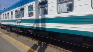 Отправление тепловоза ТЭП70БС-044 с пассажирским поездом №334Ж Саратов-Ташкент со станции Саратов-1