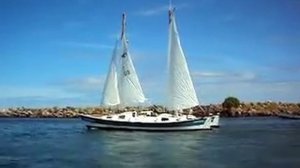 CATAMARAN WHARRAM EN PUERTO LA CRUZ VENEZUELA