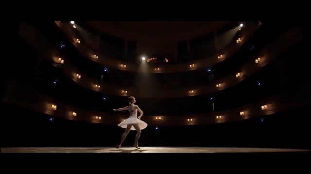 Маквин (MAKVIN) - Королева бала (music video) смотреть онлайн