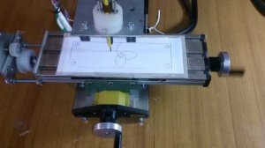 Proxxon KT 70 / MF 70 - Home Made CNC with printer step motors - drawing test