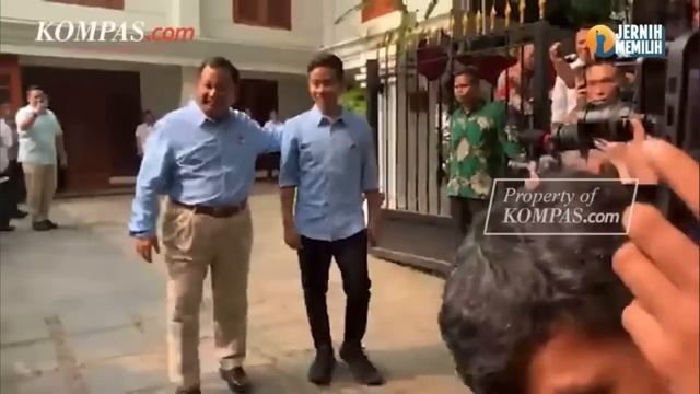 Respons Gibran Dicap sebagai Pengkhianat Setelah Jadi Cawapres Prabowo смотреть онлайн