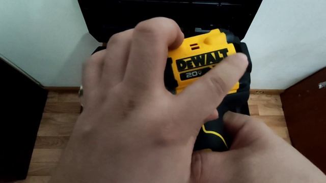 Dewalt DCD800 с Алиэкспресса, распаковка, оригинал? смотреть онлайн