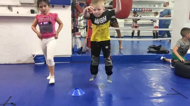 Детская тренировка 5-6 лет ОФП смотреть онлайн