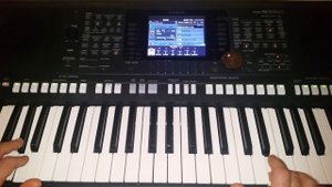 вечером на лавочке парочка сидит сектор газа