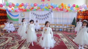 Onajonim azizam   ALIFBE BAYRAMIDA BOLALAR QO'SHIQLARI