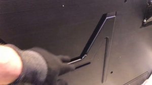 Монтаж телевизора Samsung Q900R на стенку