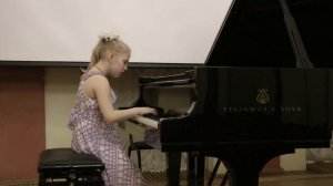 Д. Пирсен "Мышка в мусорном ведре"