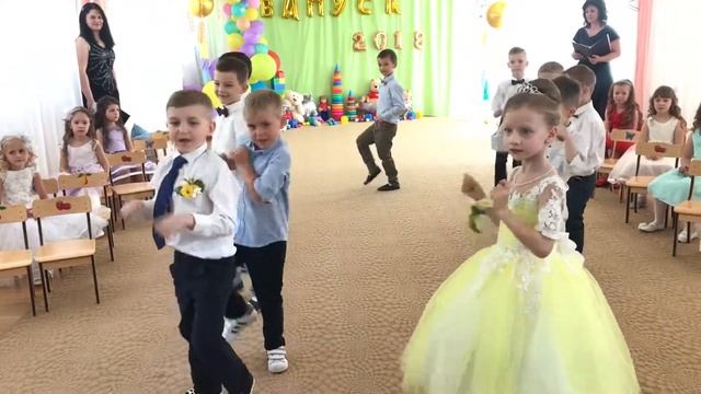 Выпускной Калынонька, "Танцуем без обеда и сна" смотреть онлайн