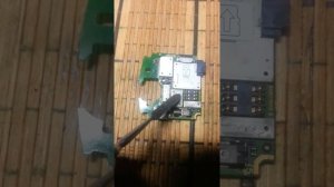 Motorola V3i не заряжается