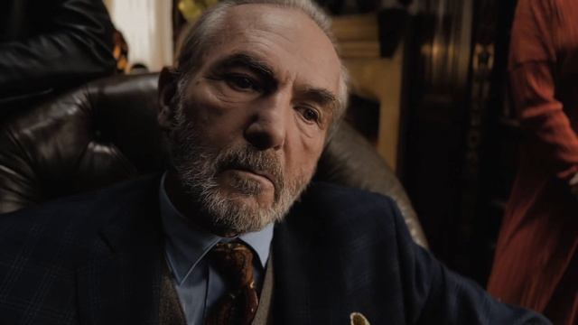 Whodunnit | Cinematic mode | iPhone 13 | Apple смотреть онлайн