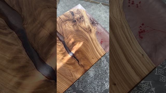 Стол из карагача, сухоцветов и эпоксидной смолы смотреть онлайн