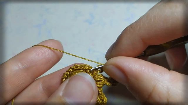 Вяжем крючком осенний цветочек. Учимся вязать крючком с Bynchik Irish Lace. Crochet tutorial. смотреть онлайн