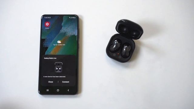 Samsung Galaxy Buds Live Unboxing - Mystic Black - Slick Earbuds! смотреть онлайн