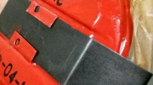 Почему железнодорожники устанавливают петарды на рельсы