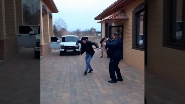 Сакит Самедов . Олег зажигает 2021 туфли муфли смотреть онлайн