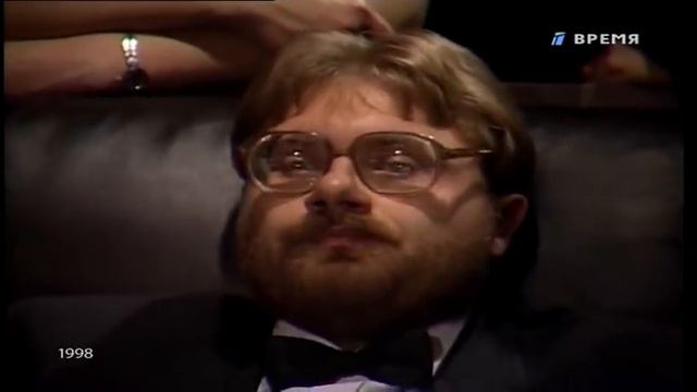 Игру ведет Федор Двинятин (Что? Где? Когда?) смотреть онлайн