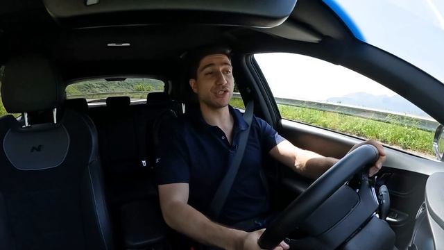 Hyundai Kona N (2.0, 280 CV): è VELOCE ma le MANCA qualcosa смотреть онлайн