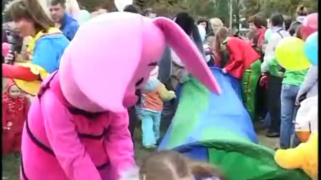 Родзинский подарил детскую площадку смотреть онлайн