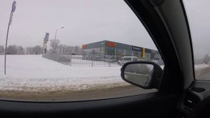 Стекло на Ладу Весту/трещина. Обратился к дилеру по гарантии. Стоимость стекла на Ладу Весту! #влог