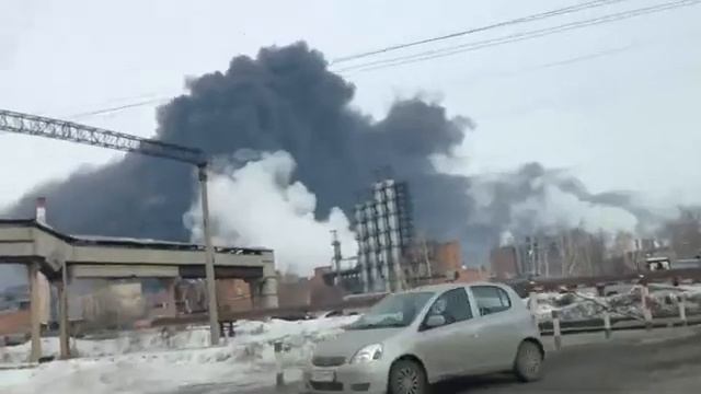 6 марта Омск. Пожар на заводе СК смотреть онлайн