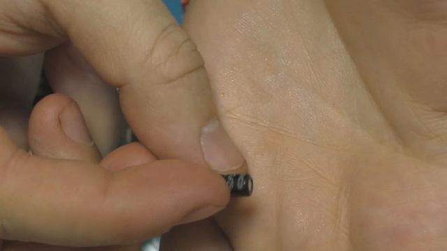 сигнал hd-100 не включается, мигает индикатор смотреть онлайн