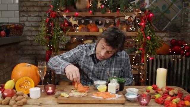 Джейми Оливер - Кростини с лососем и хреном смотреть онлайн