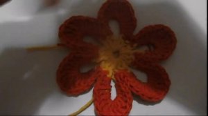 ПОДСТАВКИ -  ЦВЕТЫ ПОД КРУЖКИ КРЮЧКОМ