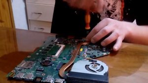 Asus X552C разбор чистка замена термопасты
