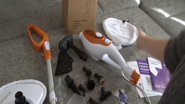 Уборка дома с Kitfort // Обзор и применение Паровой швабры KT-1004 смотреть онлайн