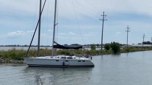 ЯХТА!!! Зацепила провода