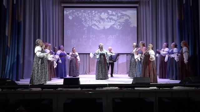 Песня "СТОЯТ КОНИ ЗА ВОРОТАМИ" смотреть онлайн