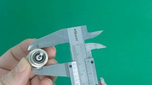 Свеча зажигания RedVerg RD-L7T для 2Т двигателей, 19 мм