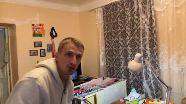 СЛОМАЛАСЬ ЛЮСТРА ЛОФТ меняю лампочки | НАЧИНАЮ РЕМОНТ В ДОМЕ