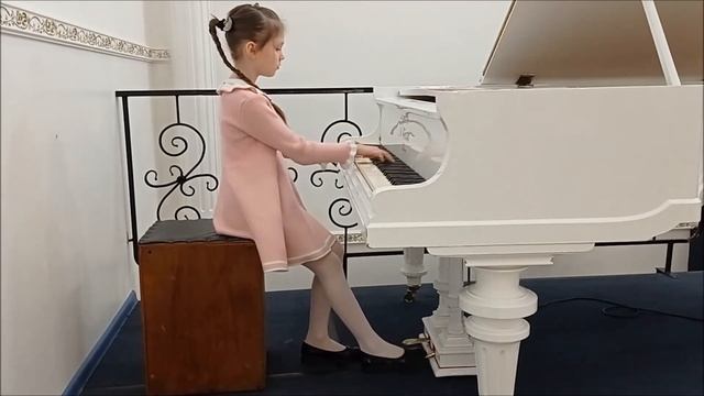 Д Шостакович "Полька" из цикла "Танцы кукол". Смирнова Евгения, 3 класс
