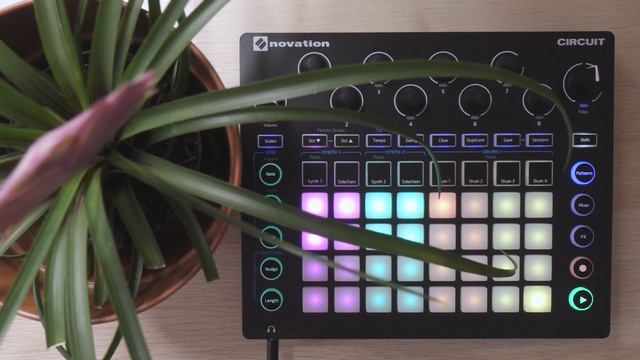 Electropop / Nu Disco Jam (Novation Circuit)