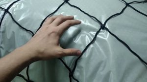 Сетка с крючками для крепления багажа на крыше, в багажнике, в кузове или в прицепе