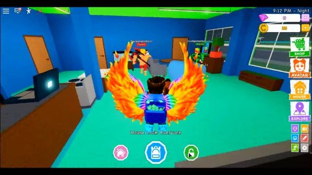 Не много роблокса) Играем в ROBLOX! - Robloxian High School (RHS)